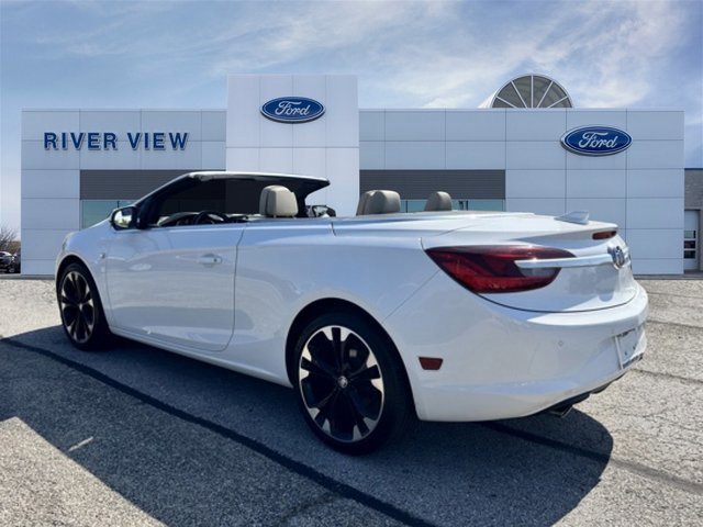 Used 2019 Buick Cascada Sport Touring image 2
