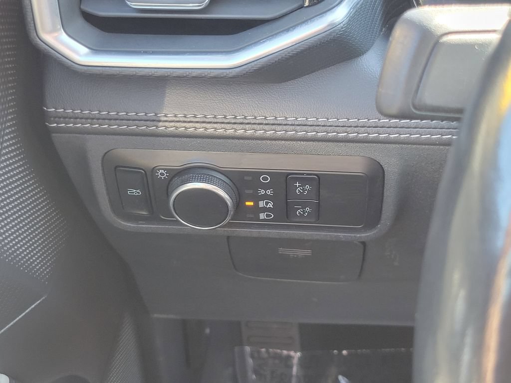 Certified 2024 Ford Mustang Premium RWD image 12