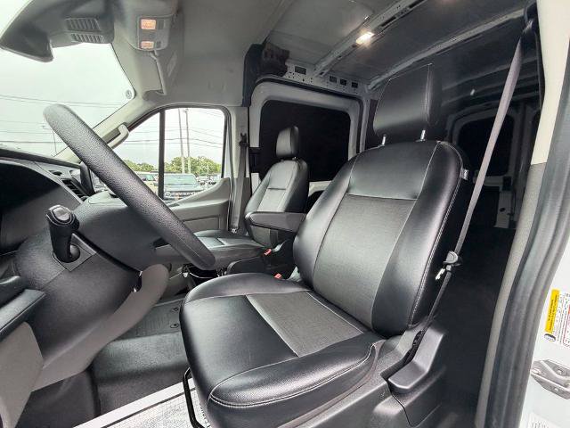 Certified 2024 Ford Transit 250 148 Medium Roof Extended AWD w/ Load Area Protection Package image 7