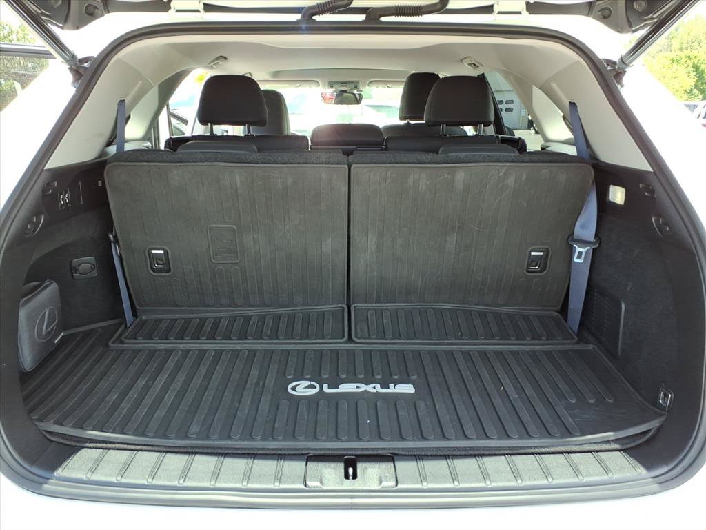 Used 2022 Lexus RX 350L Premium w/ Special Edition AWD/4WD image 9
