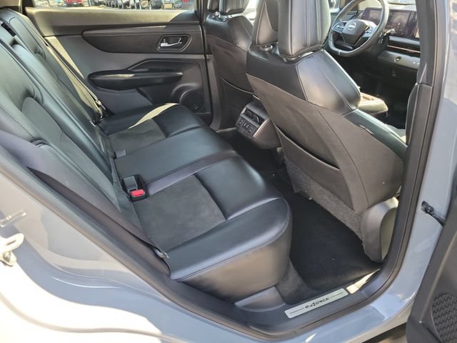 Used 2025 Nissan Ariya AWD image 18