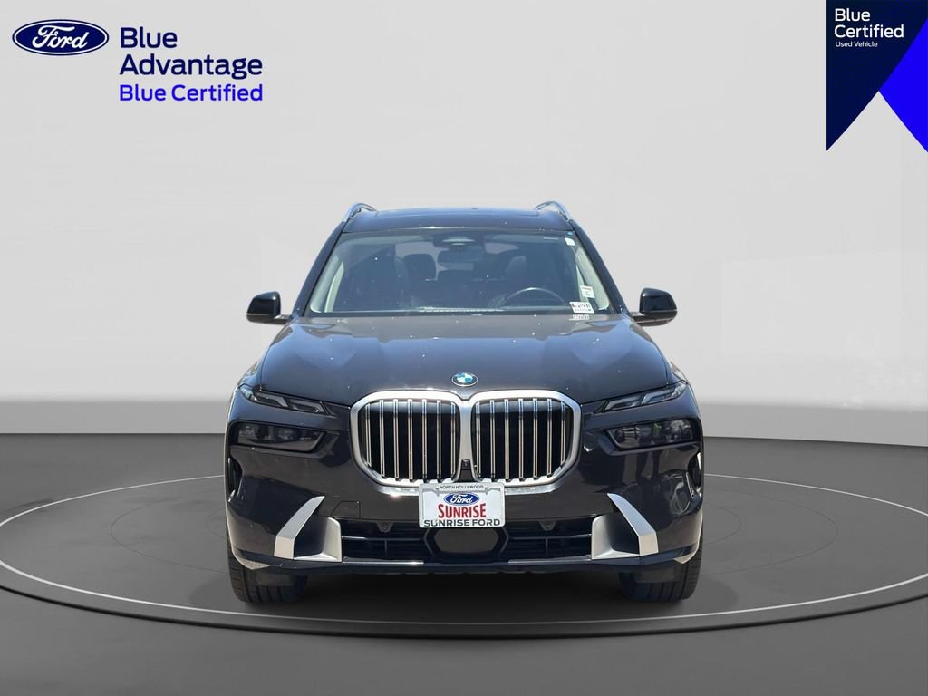Used 2023 BMW X7 xDrive40i AWD/4WD image 3