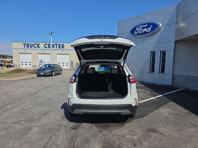 Certified 2024 Ford Edge SEL w/ Convenience Package image 11