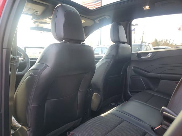 Certified 2024 Ford Escape ST-Line w/ Tech Pack #1 image 26