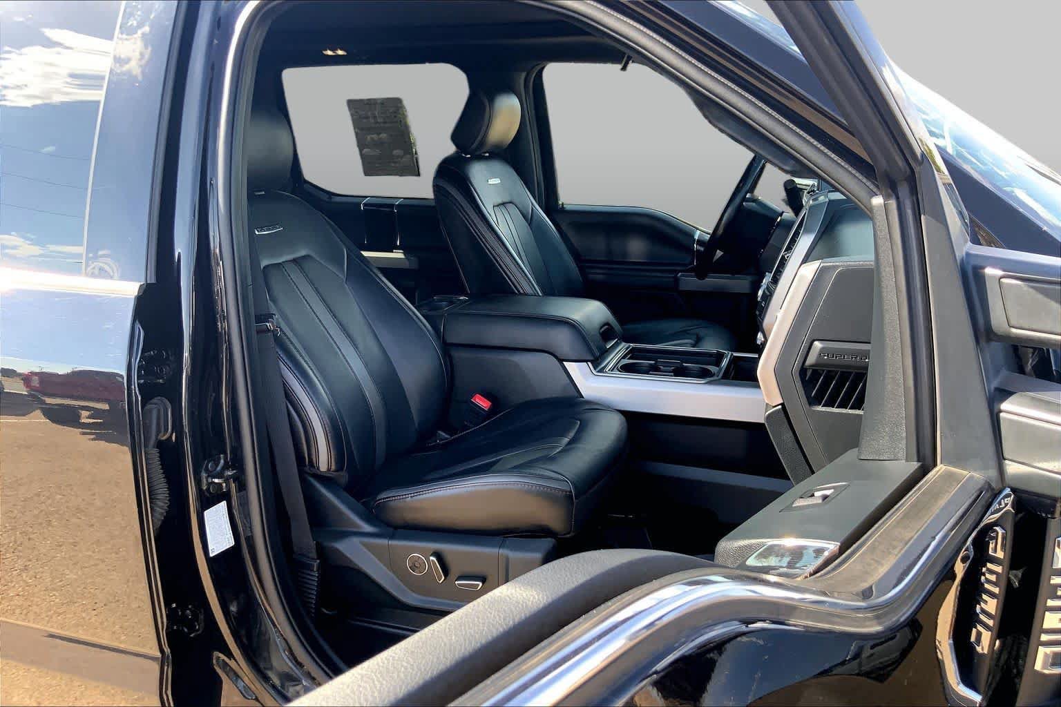Certified 2020 Ford F350 Platinum AWD/4WD image 8