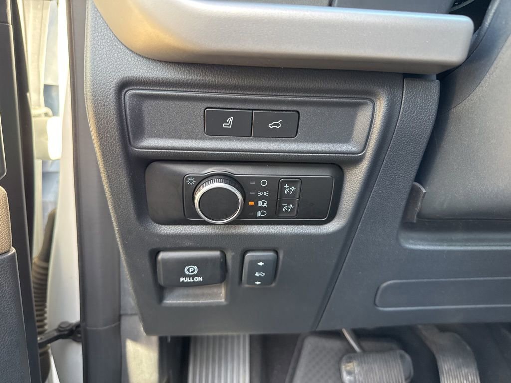 Certified 2024 Ford Expedition Max XLT image 13