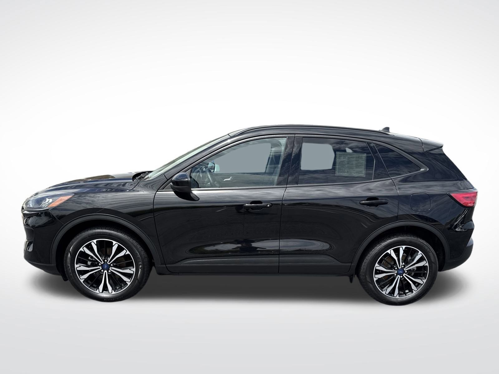 Certified 2022 Ford Escape SEL w/ SEL Stealth AWD Package image 6