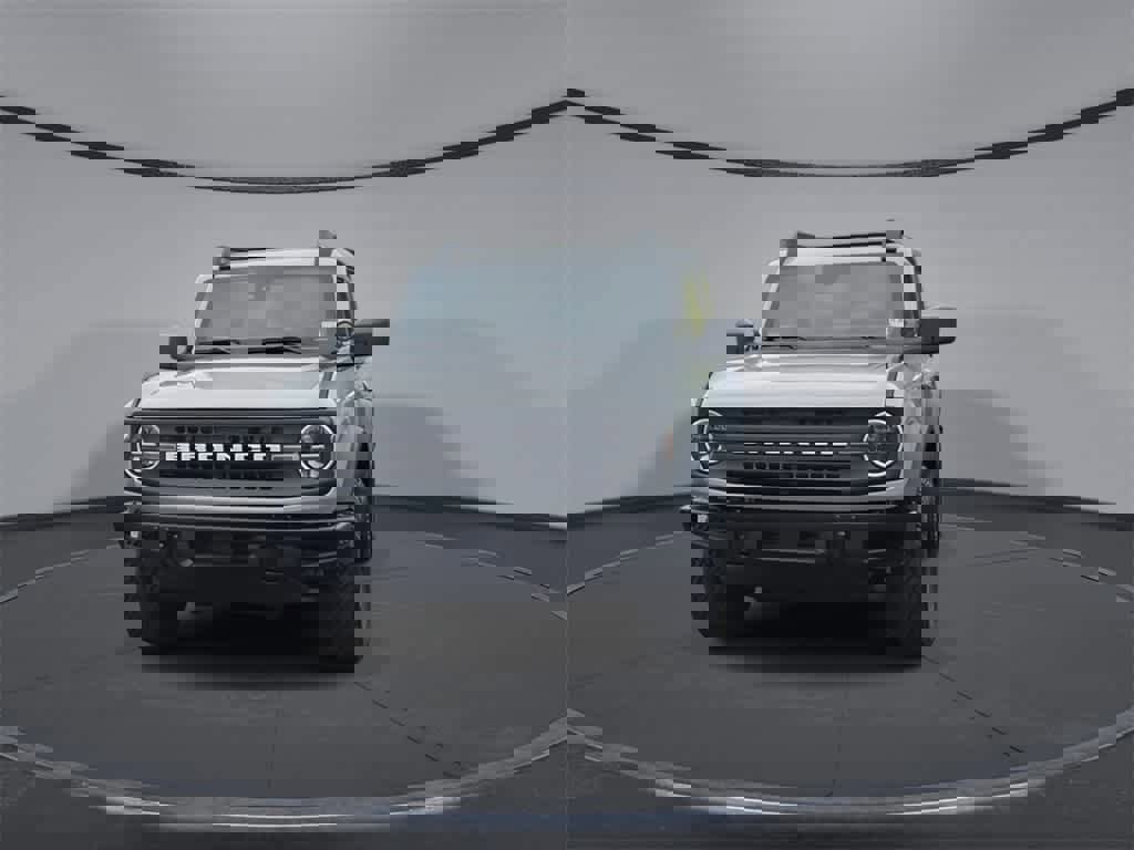 Certified 2021 Ford Bronco Black Diamond image 3