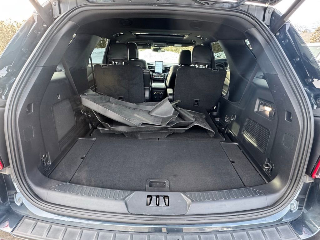 Certified 2022 Ford Explorer ST w/ Equipment Group 401A image 9