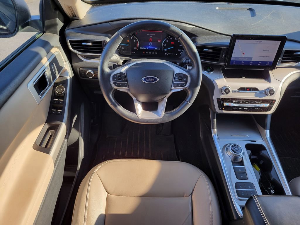 Certified 2020 Ford Explorer XLT w/ Equipment Group 202A image 18