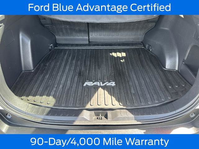 Used 2024 Toyota RAV4 XLE w/ Convenience Package AWD/4WD image 7