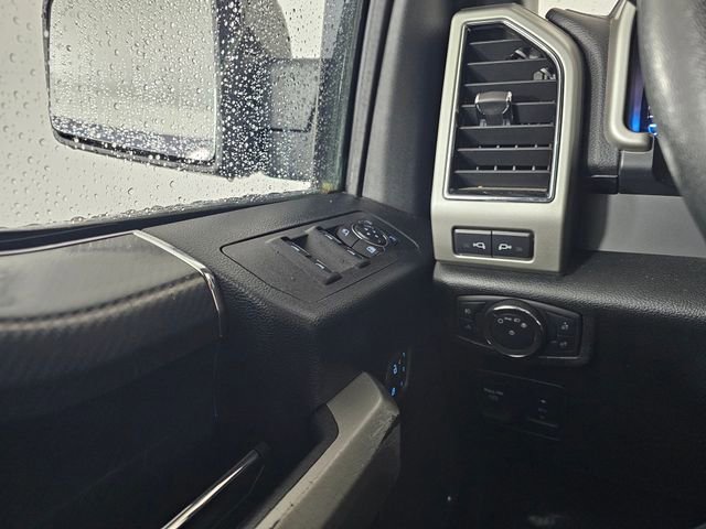 Certified 2019 Ford F150 Lariat w/ Equipment Group 502A Luxury image 38