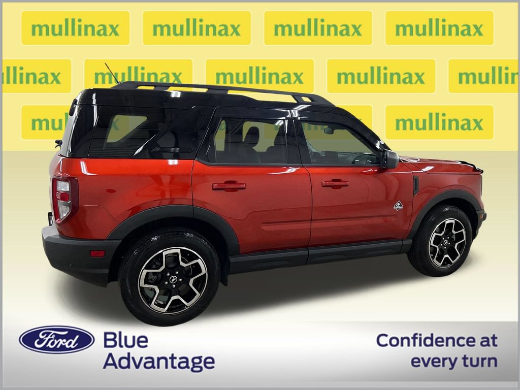 Certified 2024 Ford Bronco Sport Outer Banks w/ Tech Package AWD/4WD image 2