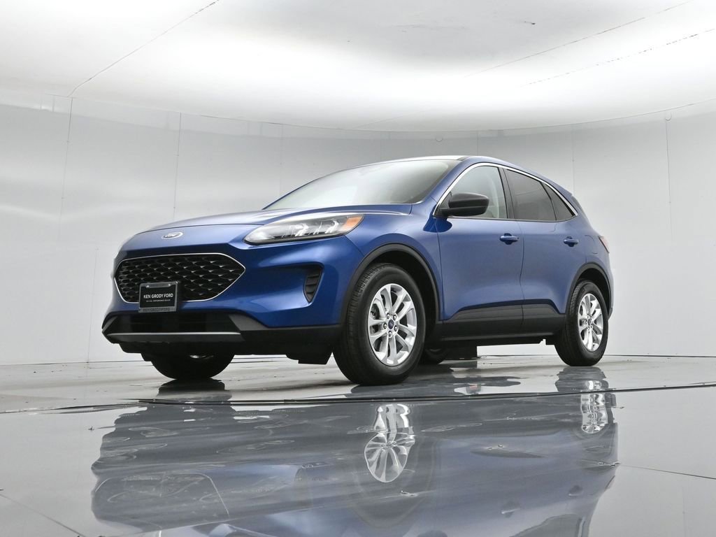 Certified 2022 Ford Escape SE w/ Convenience Package FWD image 47