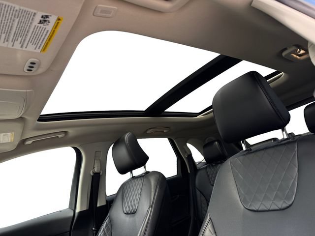 Certified 2023 Ford Edge Titanium w/ Equipment Group 301A AWD/4WD image 20