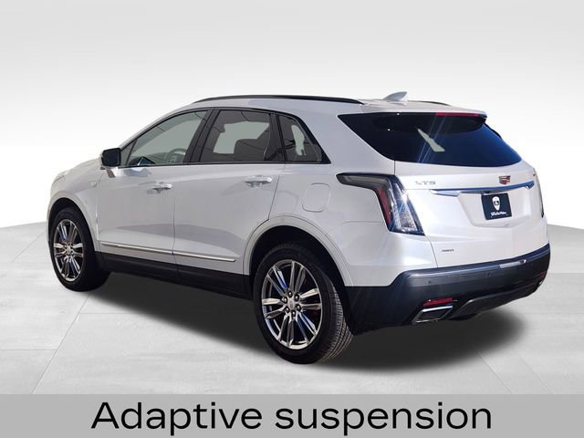 Used 2023 Cadillac XT5 Sportv image 3
