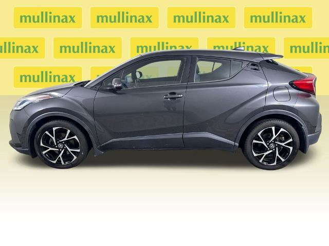 Used 2020 Toyota C-HR XLE FWD image 11