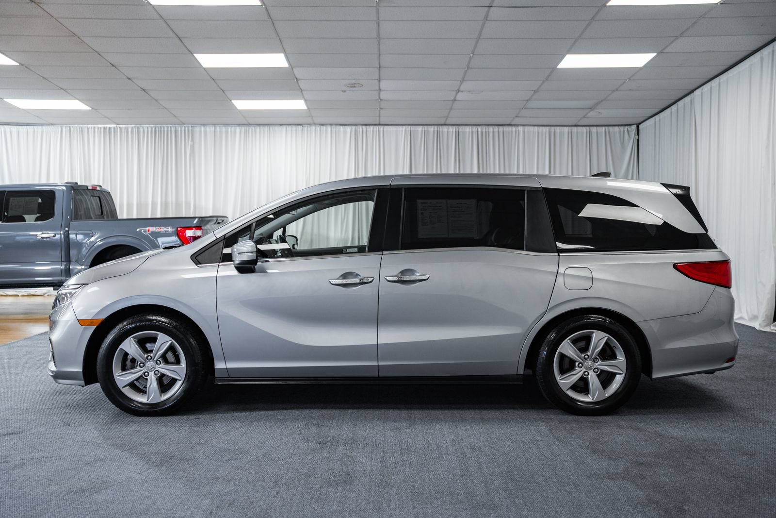 Used 2019 Honda Odyssey EX-L image 4