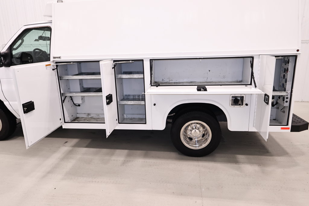 Certified 2024 Ford E-350 and Econoline 350 Super Duty w/ Power Windows & Locks Group RWD image 8