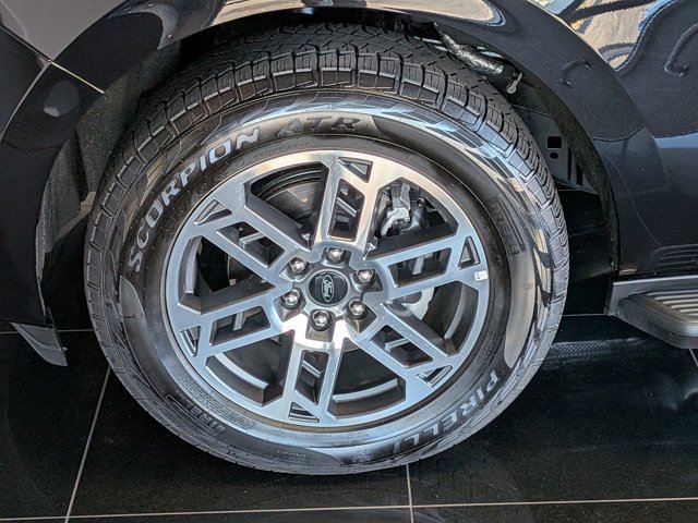 Certified 2026 Ford Expedition Active AWD/4WD image 23