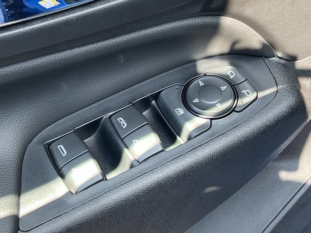 Used 2019 Chevrolet Equinox LT AWD/4WD image 18