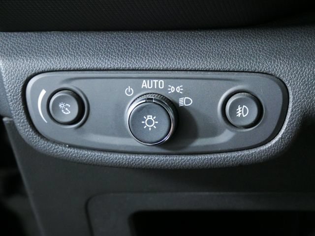 Used 2022 Chevrolet TrailBlazer LT w/ Convenience Package FWD image 23