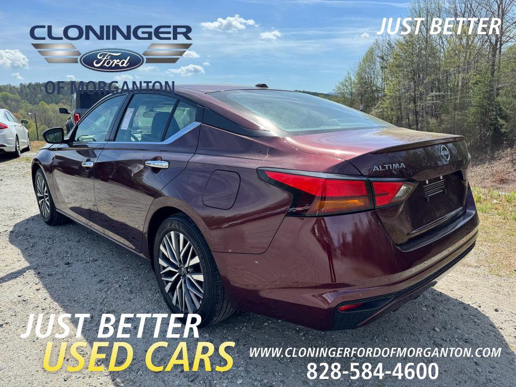 Used 2025 Nissan Altima 2.5 SV FWD image 3