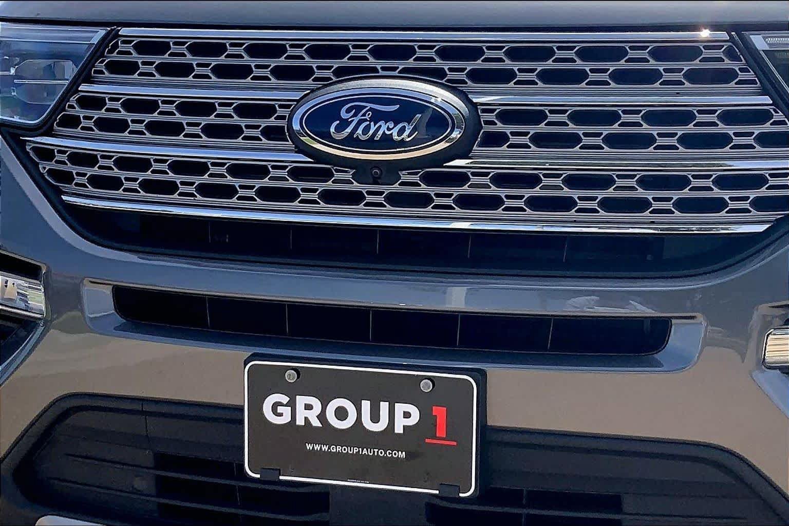Certified 2021 Ford Explorer Limited w/ Equipment Group 301A AWD/4WD image 30