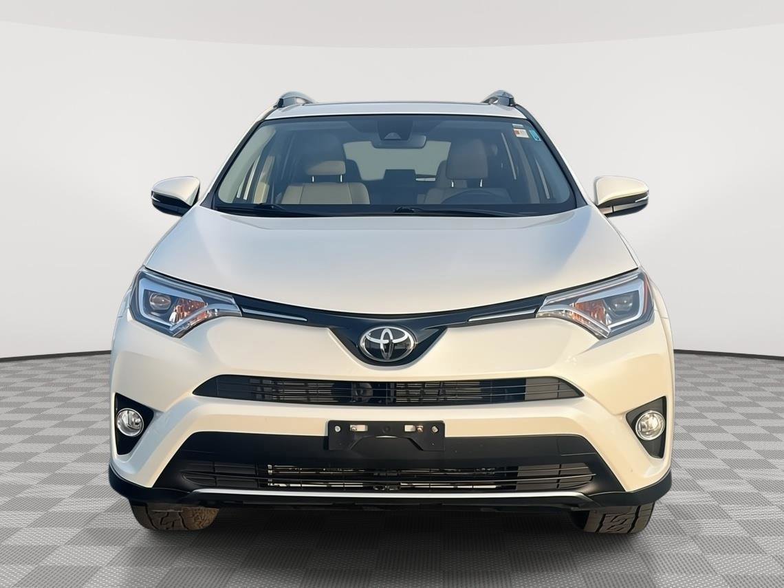 Used 2018 Toyota RAV4 Limited w/ All Weather Liner Package image 7