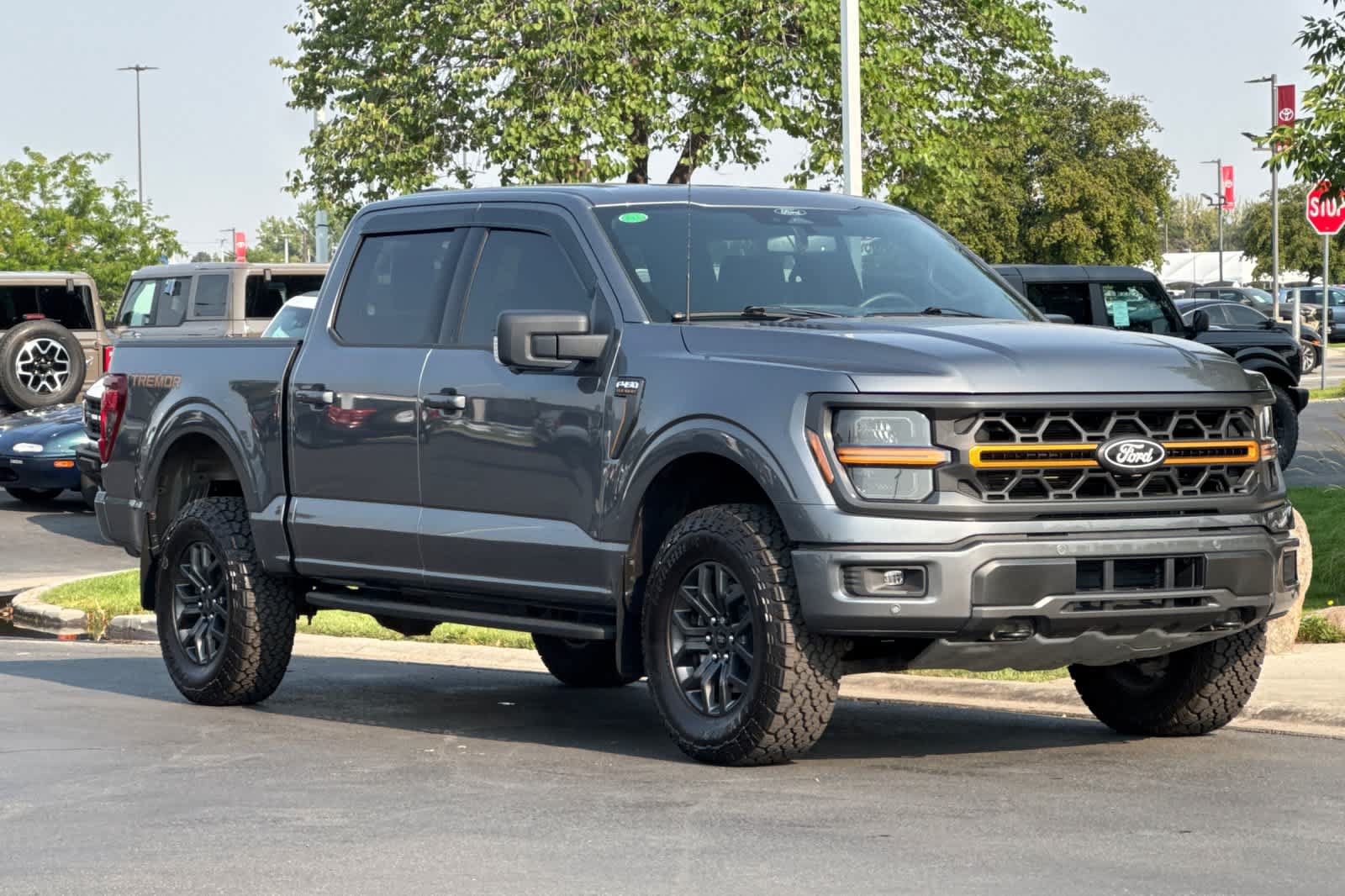 Certified 2025 Ford F150 Tremor w/ Tow/Haul Package AWD/4WD image 9