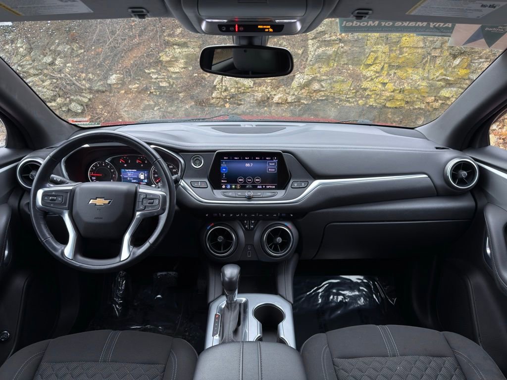 Used 2020 Chevrolet Blazer LT image 12