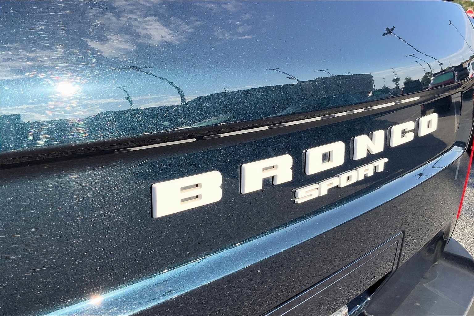 Certified 2022 Ford Bronco Sport Outer Banks AWD/4WD image 11