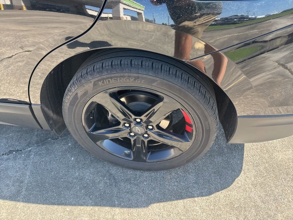 Used 2023 Chevrolet Equinox Premier image 16