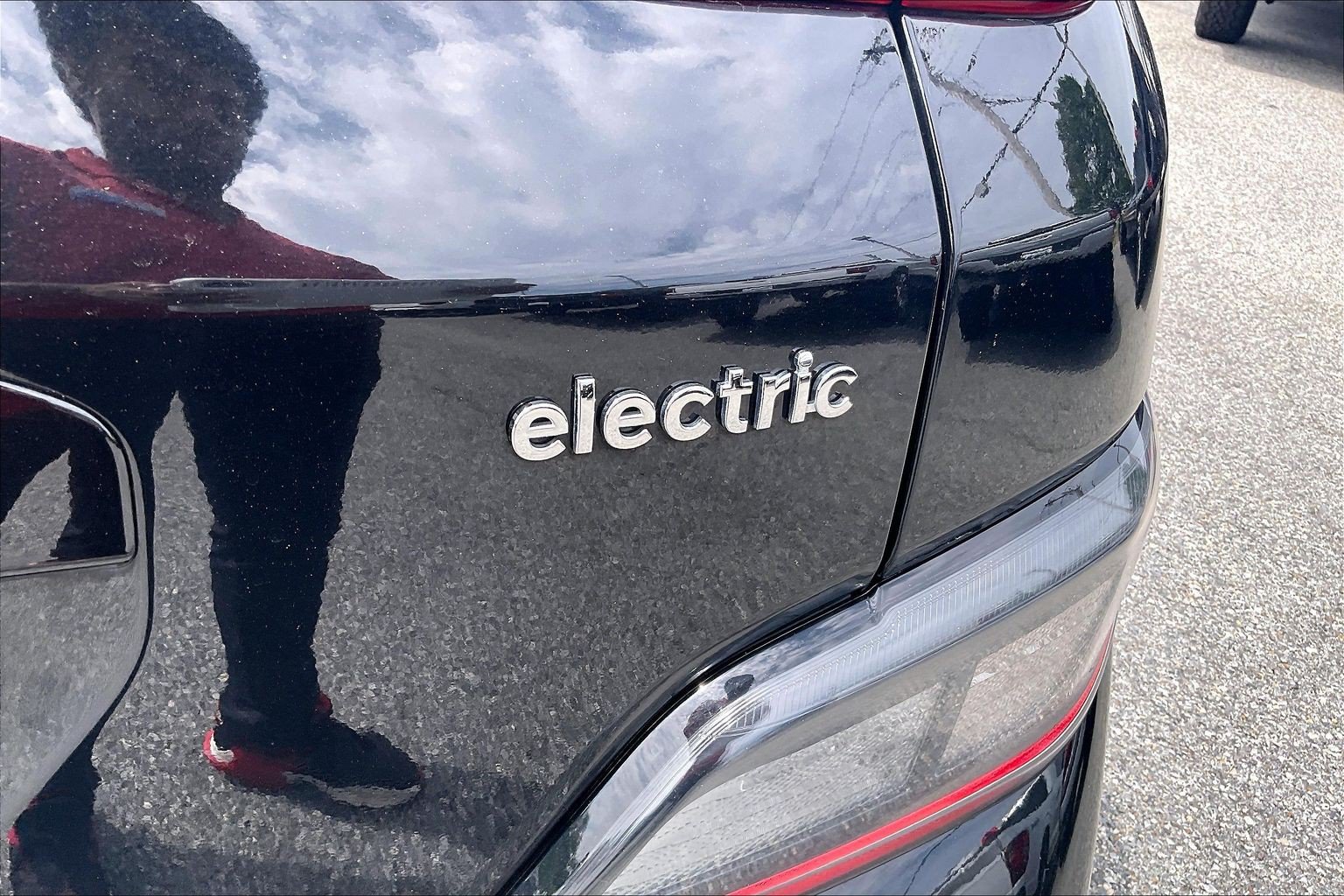Used 2023 Hyundai Kona SEL FWD image 8