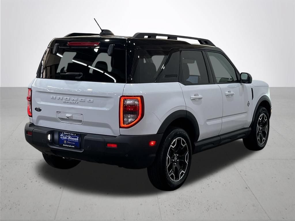 Certified 2025 Ford Bronco Sport Outer Banks AWD/4WD image 11