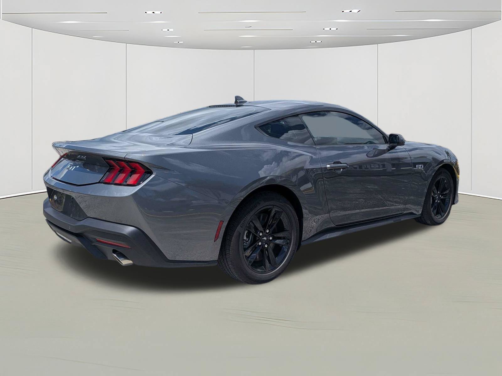 Certified 2026 Ford Mustang GT RWD image 3