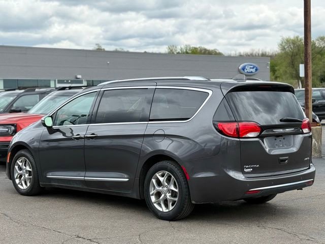 Used 2019 Chrysler Pacifica Limited FWD image 49