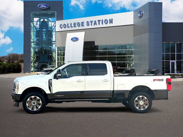 Certified 2024 Ford F250 King Ranch w/ FX4 Off-Road Package AWD/4WD image 4