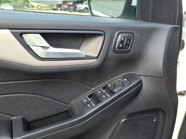 Certified 2022 Ford Escape SEL w/ Technology Package FWD image 18