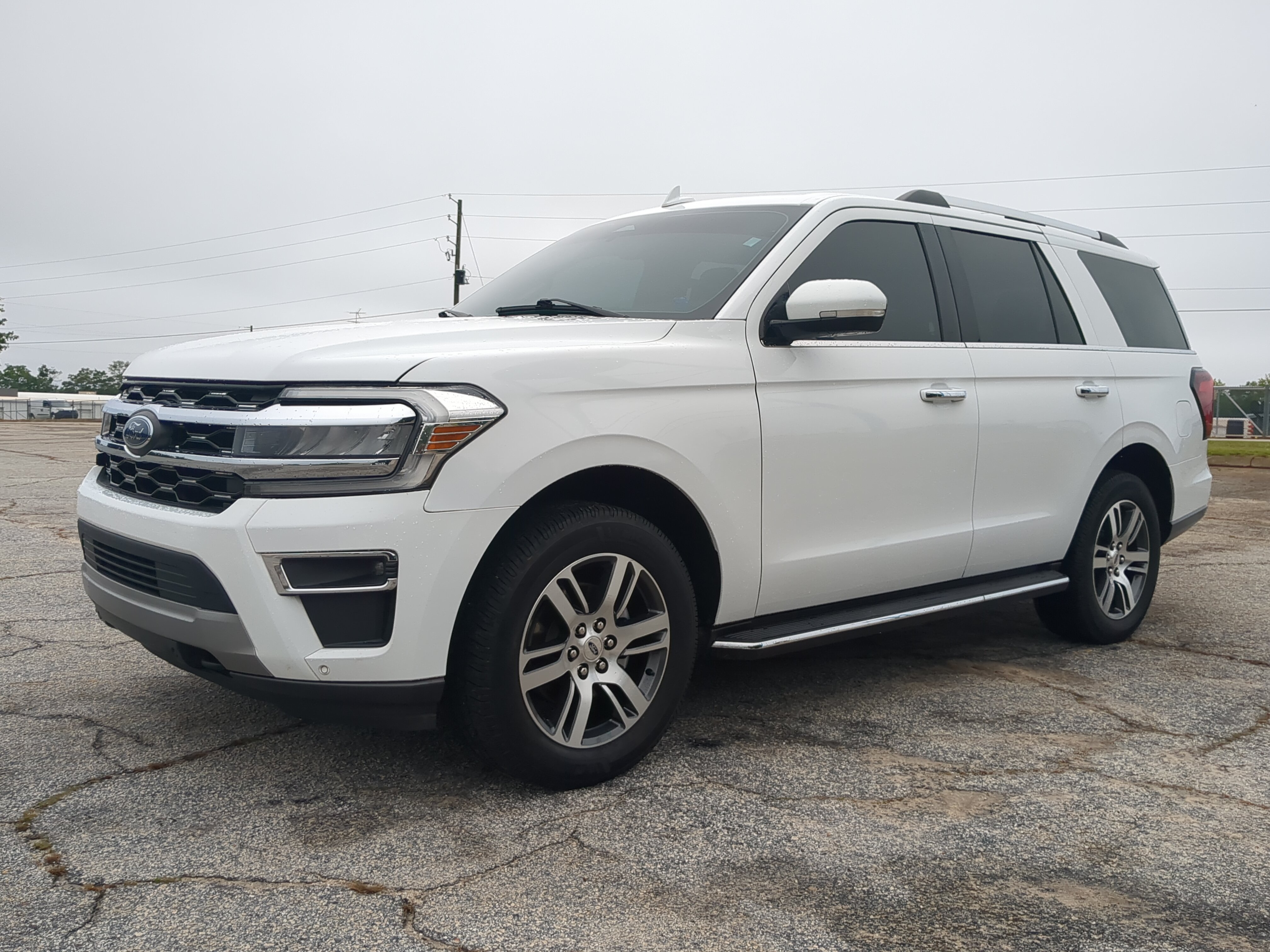 Certified 2022 Ford Expedition Limited AWD/4WD image 6