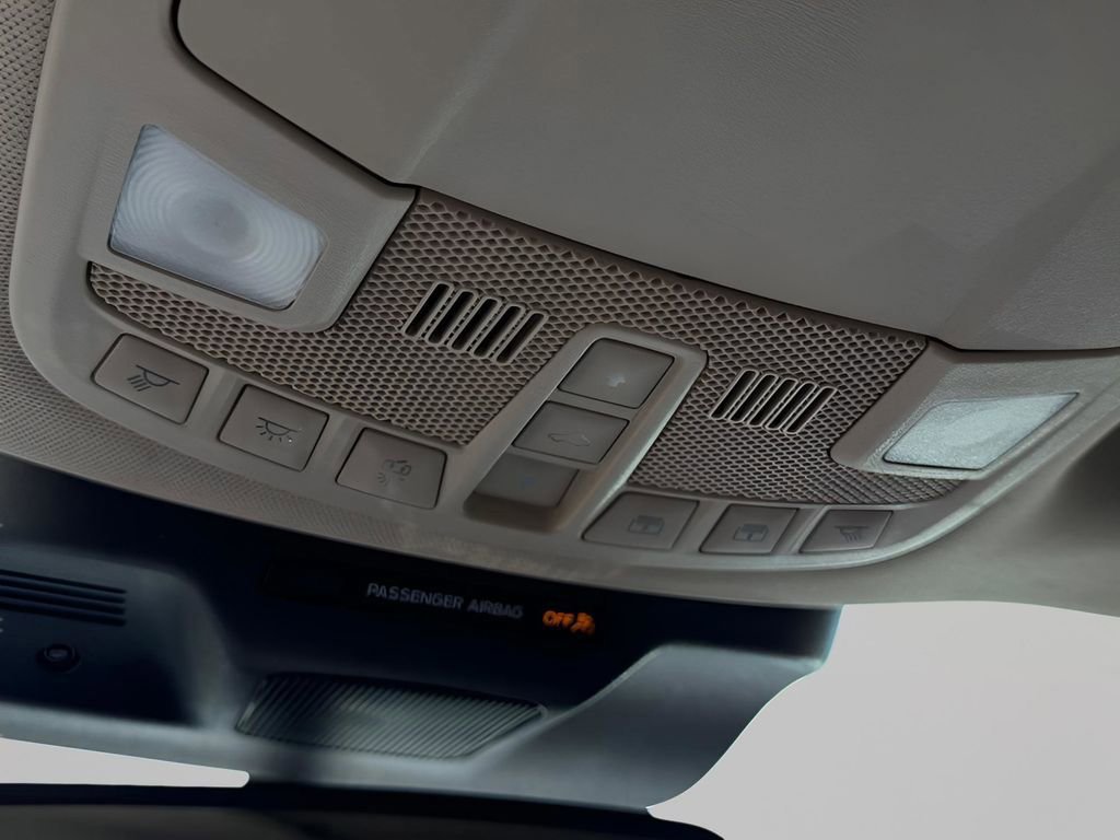 Certified 2024 Ford Expedition XLT image 25