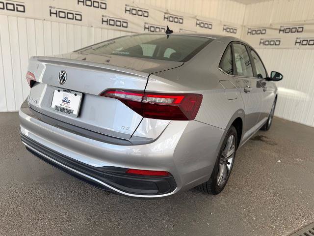 Used 2024 Volkswagen Jetta SE FWD image 19