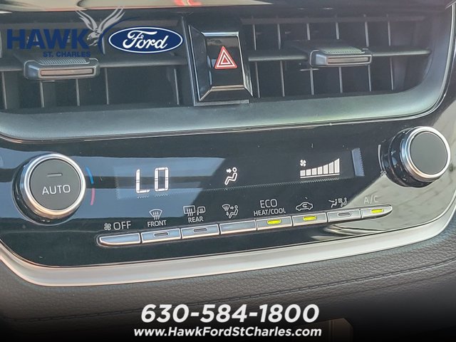 Used 2025 Toyota Corolla Cross AWD Hybrid w/ Moonroof Package image 15