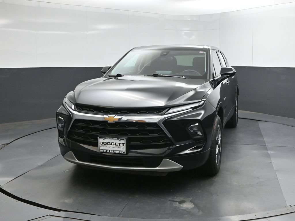 Used 2025 Chevrolet Blazer LT FWD image 21