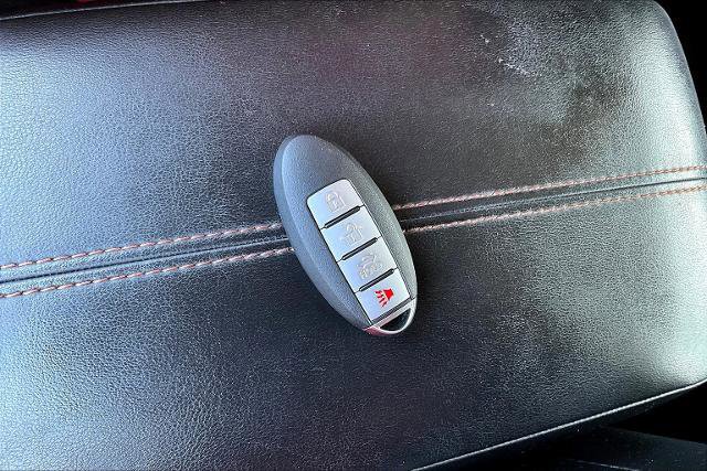 Used 2023 Nissan Sentra SR w/ SR Premium Package image 16