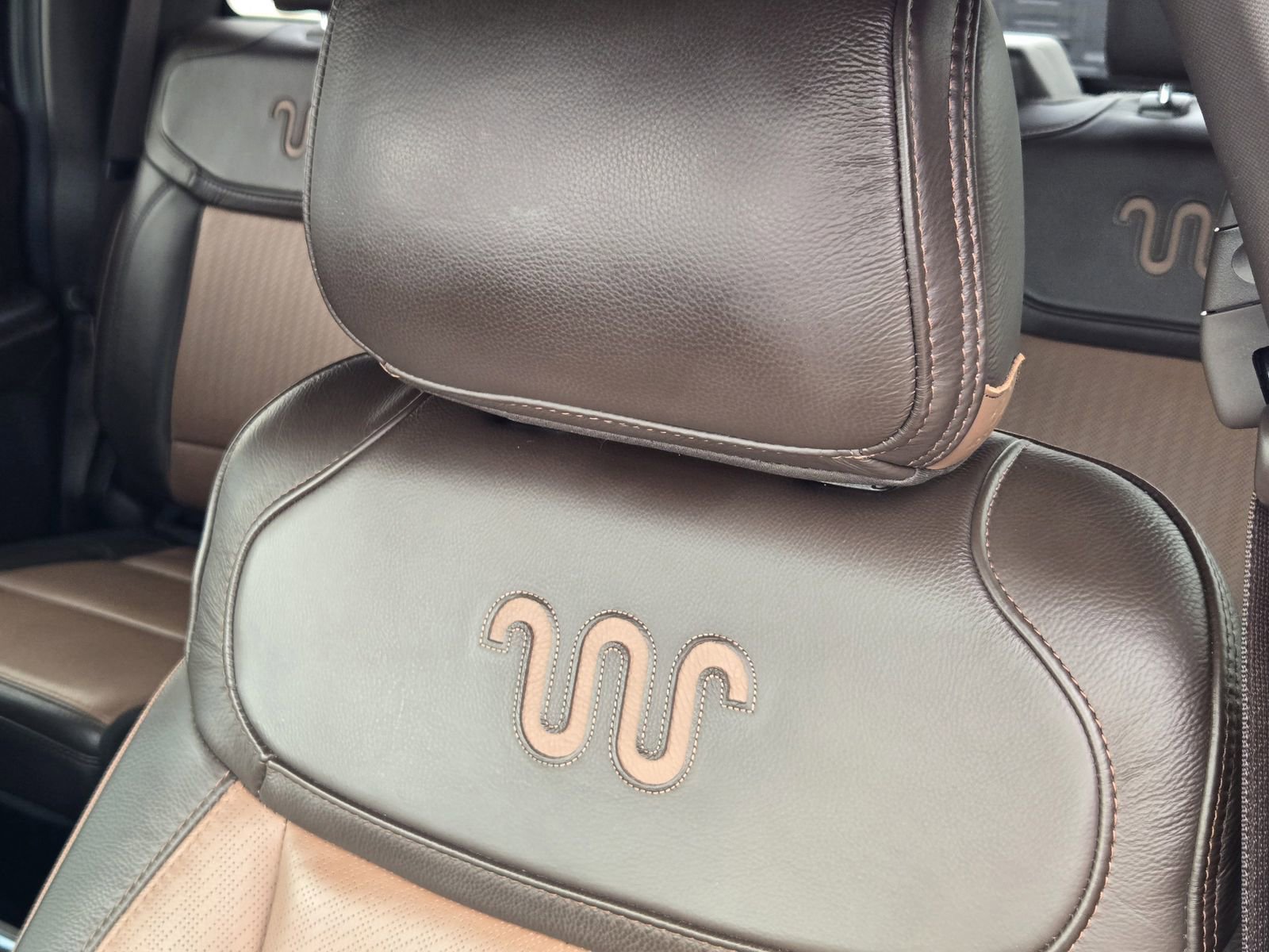 Certified 2025 Ford F350 King Ranch w/ Chrome Package image 17