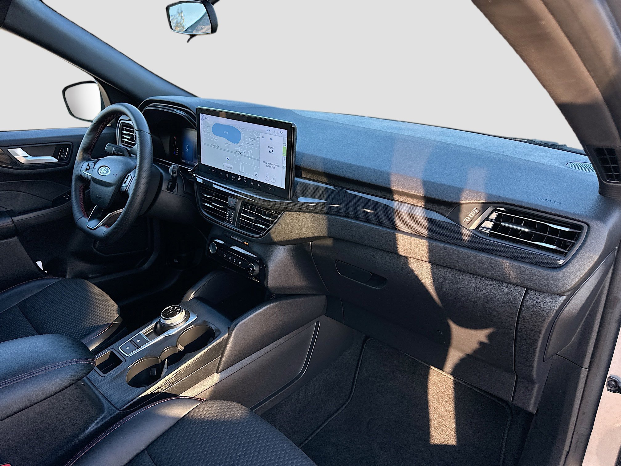 Certified 2024 Ford Escape ST-Line w/ Tech Pack #1 image 27