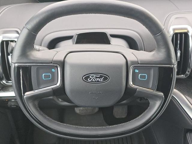 Certified 2025 Ford Expedition Max Platinum w/ Stealth Performance Package image 18