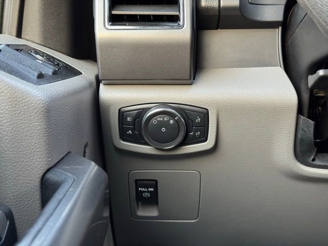 Certified 2020 Ford F150 XLT w/ Trailer Tow Package image 38