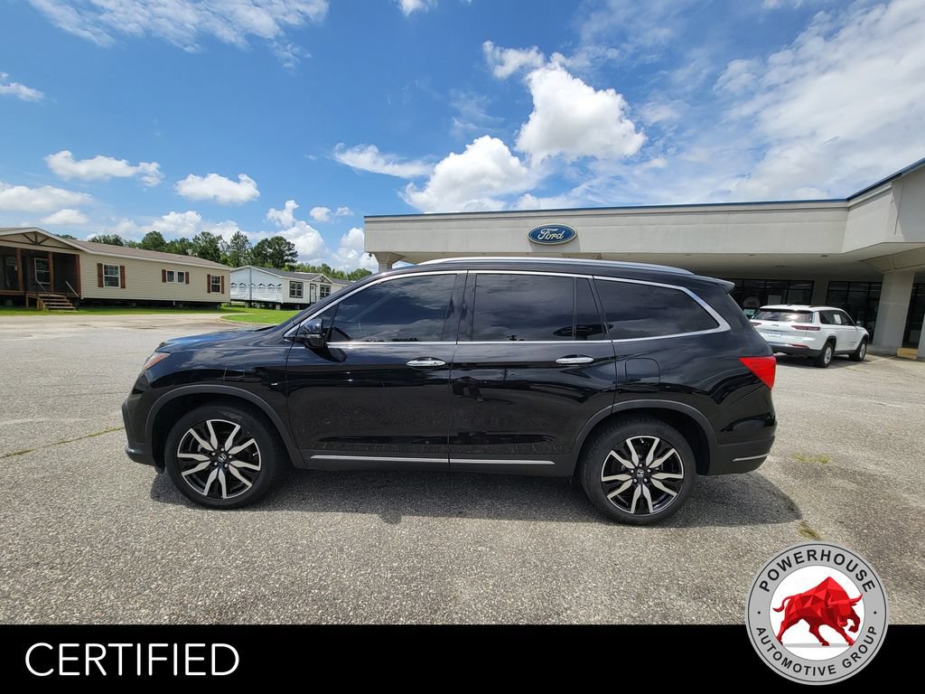 Used 2021 Honda Pilot Touring image 2
